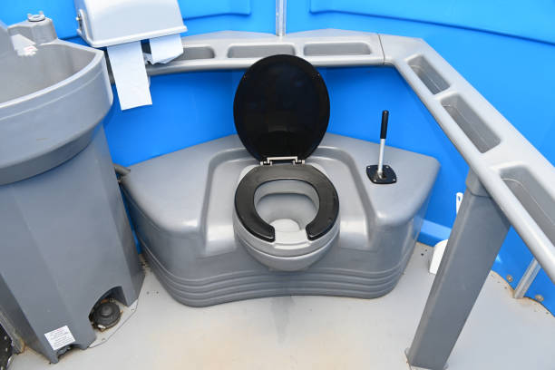 Portable Toilet Options We Offer in Lorena, TX
